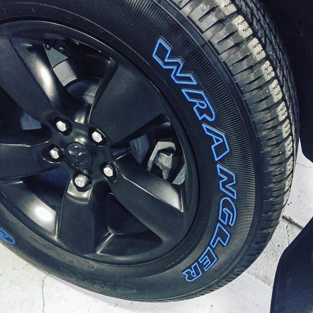 🔥🔥Time-Limited Special Price: $36.99!!⏰Waterproof Tire Paint Pen